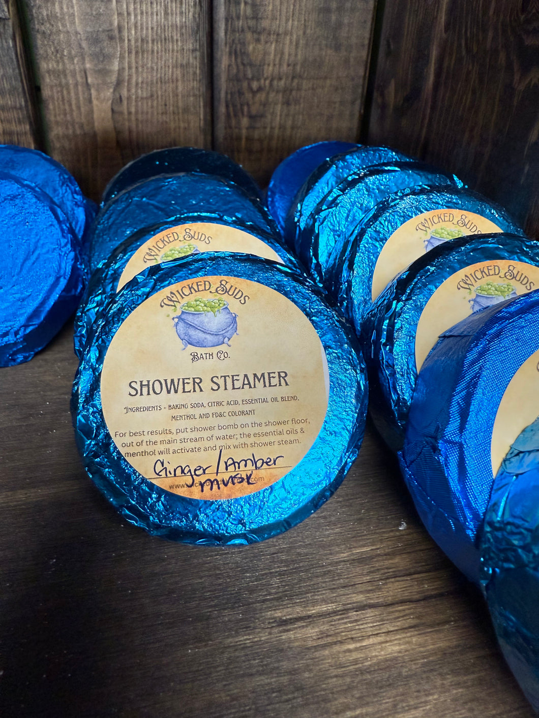 Shower steamer-Ginger, amber and musk