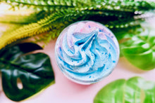 Load image into Gallery viewer, Candy Floss Whipped soap
